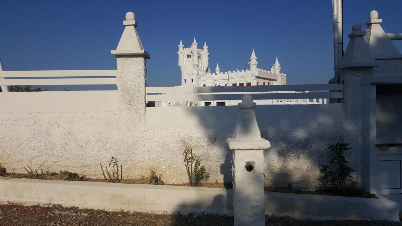 كوتاري Snow White Castle Apartment المظهر الخارجي الصورة