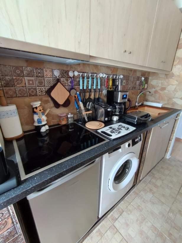 كوتاري Snow White Castle Apartment المظهر الخارجي الصورة